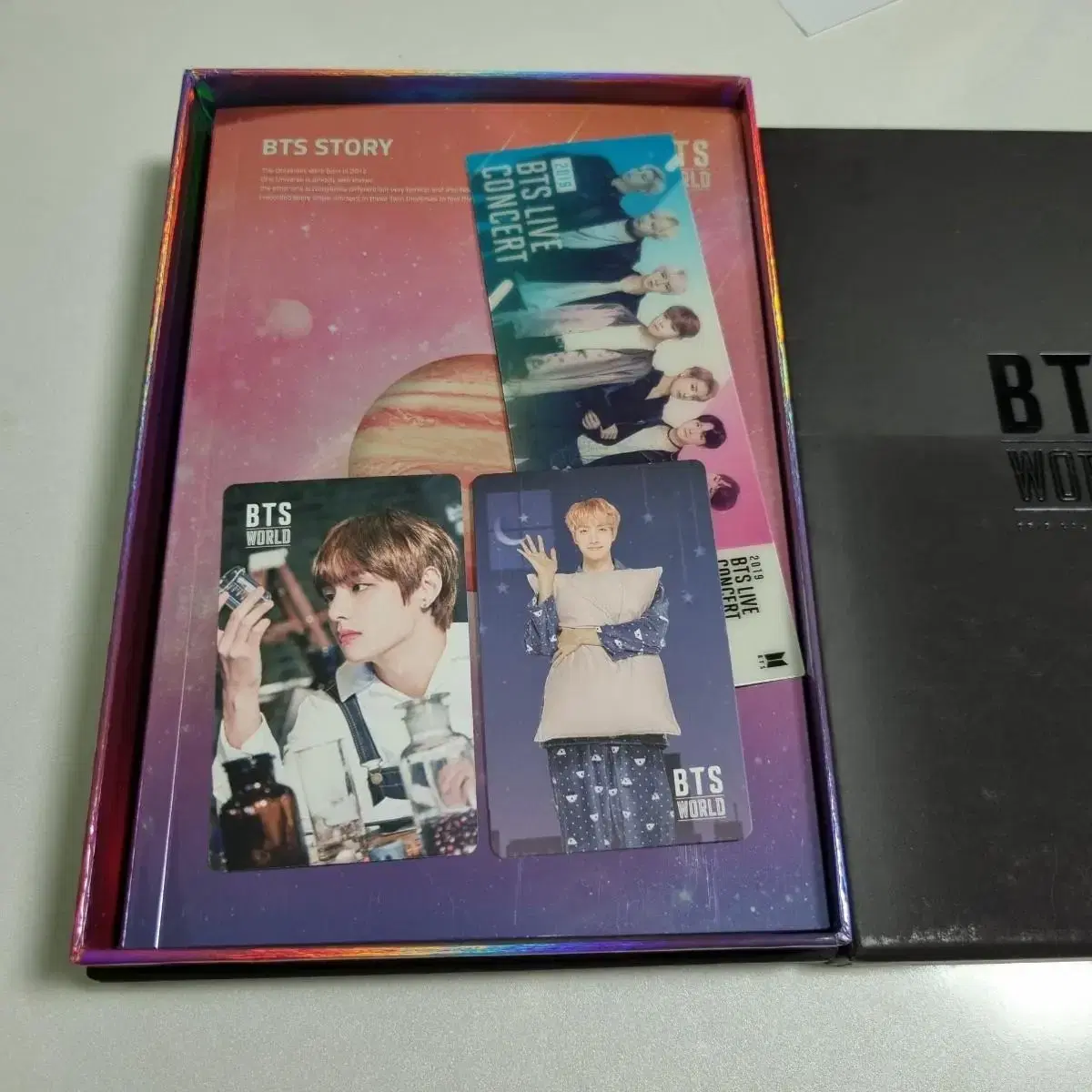 bts world album 비월 앨범 태형 V j hpoe 제이홉